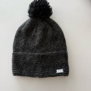 Under Armour Black Knit Pom-Pom Beanie